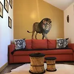 Дом отдыха Centre Avec Garage Prive Онфлёр