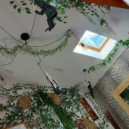 Centre Avec Garage Prive Tatil Evi *