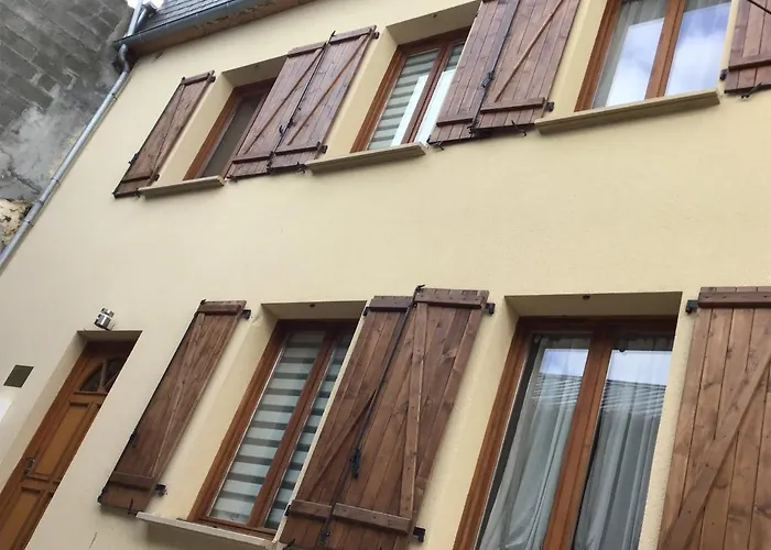 Centre Avec Garage Prive Holiday home *